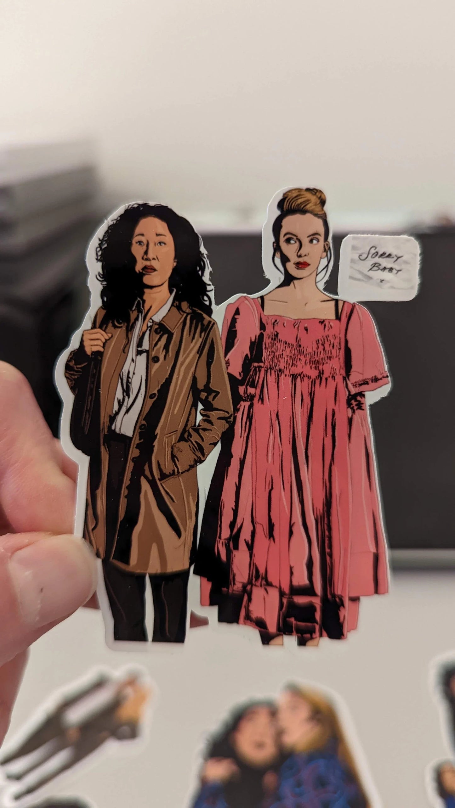 Autocollant brillant et imperméable de la saison 1 de Villanelle et Eve | Killing Eve | Écologique et végétalien